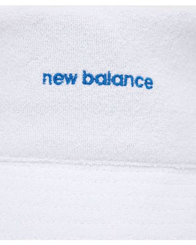 Klobuk New Balance bela