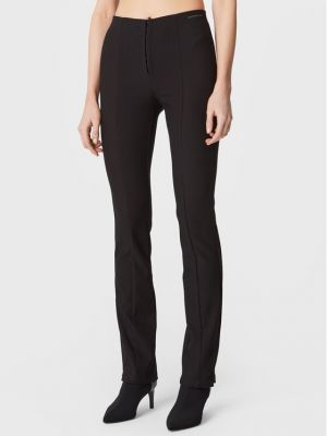 Панталон slim Calvin Klein Jeans черно