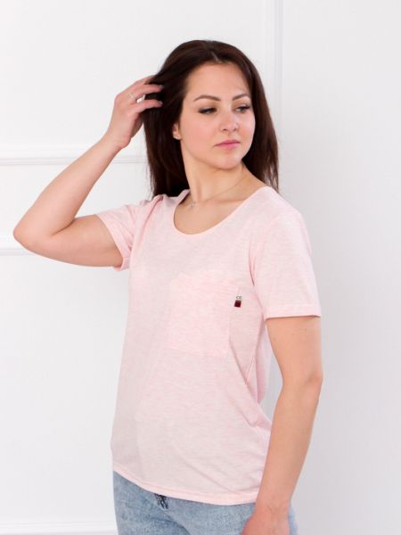 Бавовняна футболка носи своє рожева