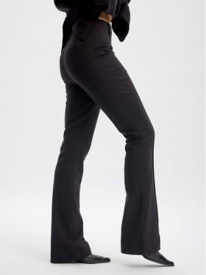 Voľné bavlnené nohavice Gestuz čierna