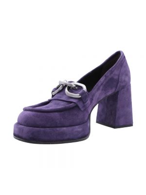 Calzado Laura Bellariva violeta