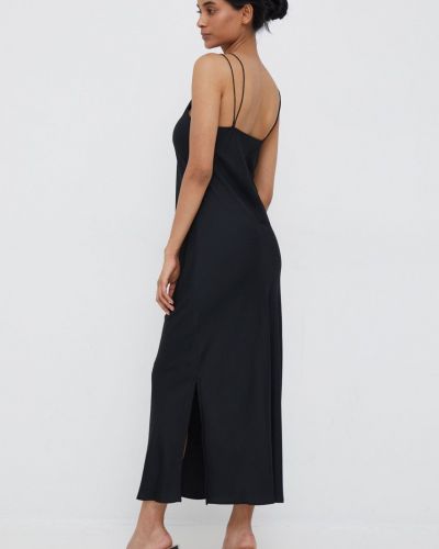 Testhezálló hosszú ruha Calvin Klein fekete