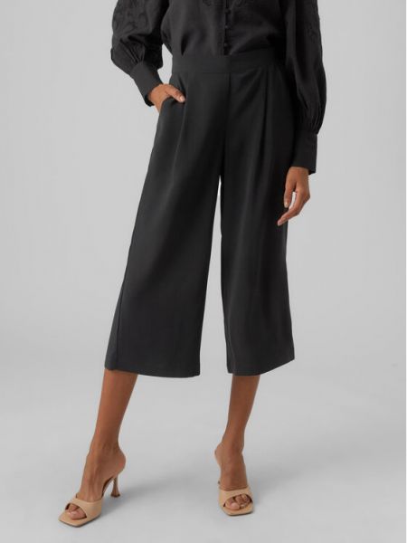 Voľné priliehavé culottes nohavice Vero Moda čierna
