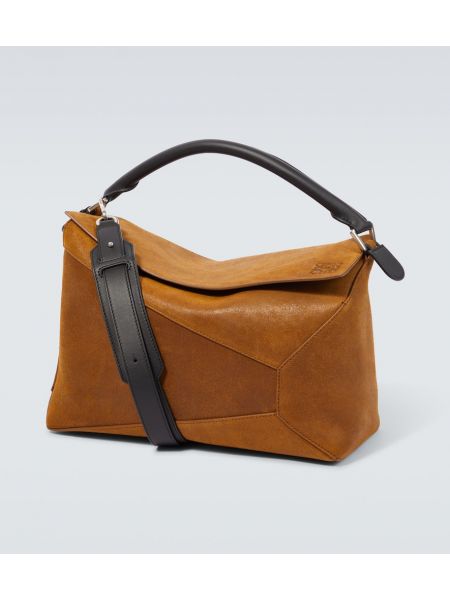 Ruskind store poser Loewe brun