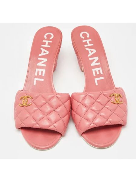 Sandalias de cuero retro Chanel Vintage rosa