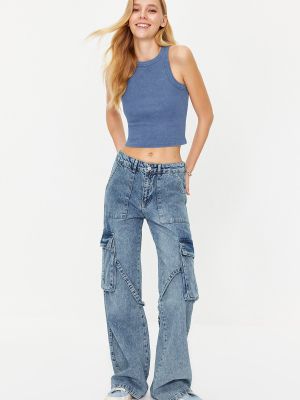 Voľné džínsy s vysokým pásom s vreckami Trendyol modrá