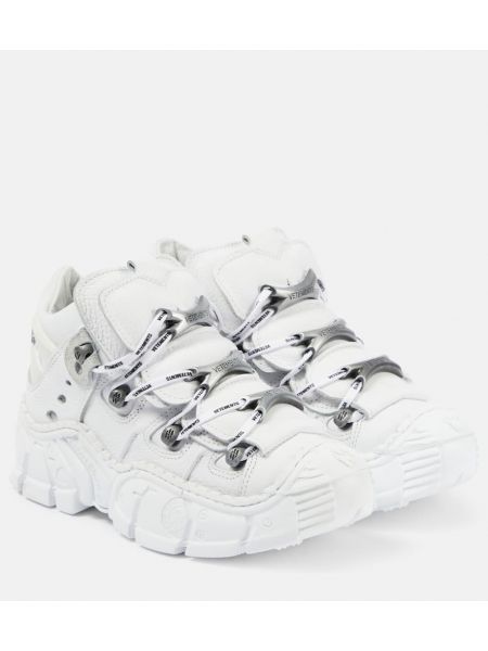 Δερμάτινα sneakers με πλατφόρμα Vetements λευκό