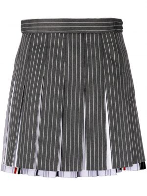 Plisovaná pruhovaná sukňa s potlačou Thom Browne sivá