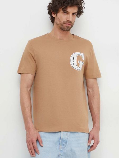 Koszulka bawełniana z nadrukiem Gant brązowa