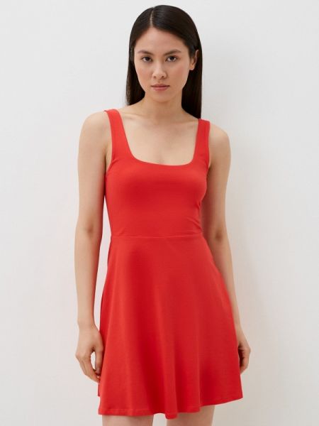 Платье Terranova красное