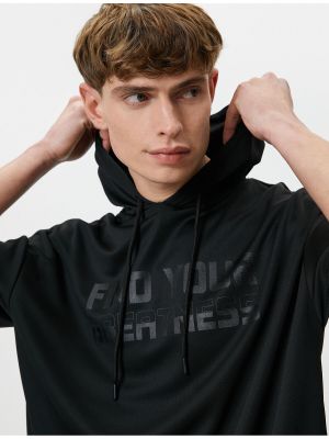 Sporta t-krekls ar kapuci ar apdruku ar īsām piedurknēm Koton