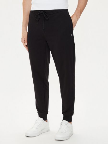 Анцуг Calvin Klein Jeans черно