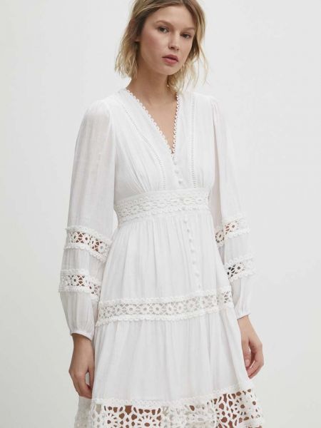 Мини рокля Answear Lab бяло