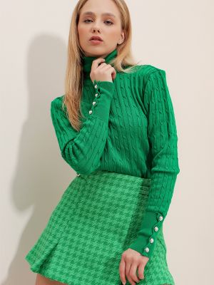 Priliehavý sveter Trend Alaçatı Stili zelená