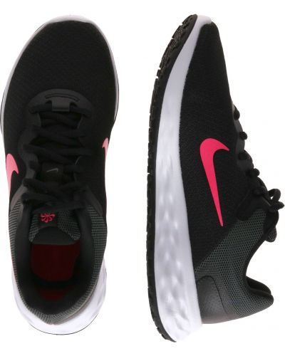 Sneakers Nike Revolution