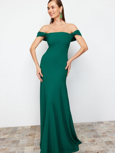 Βραδινό φόρεμα με στενή εφαρμογή από λυγαριά Trendyol πράσινο