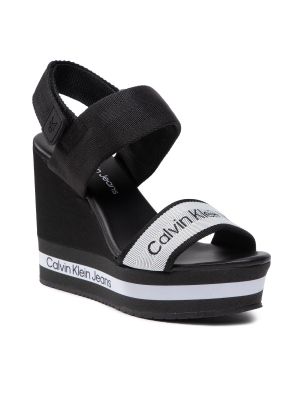 Sandale s punim potplatom Calvin Klein Jeans