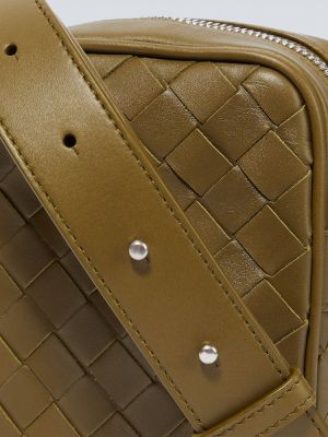 Kožna crossbody torbica Bottega Veneta smeđa