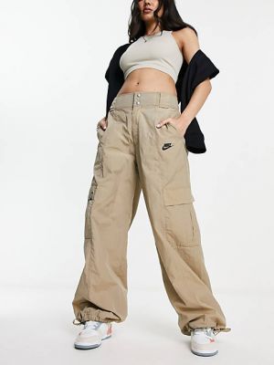 Тканые брюки карго с несколькими карманами Nike Dance цвета хаки