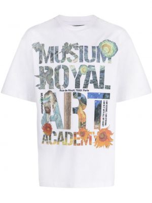 Тениска с принт Musium Div. бяло