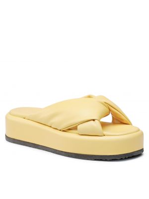 Sandały Badura, żółty