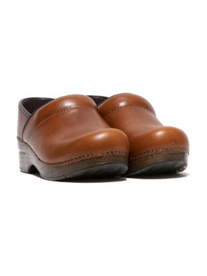Loafers de cuero slip on Dansko marrón