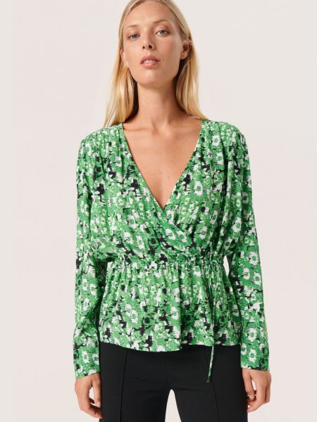 Блузка Soaked In Luxury зеленая