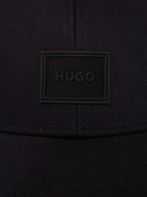 Bavlněná kšiltovka s aplikacemi Hugo