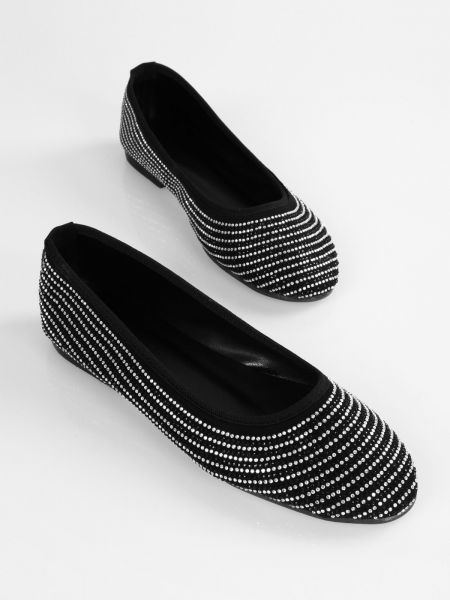 Szatén hímzett balerina cipők Shoeberry fekete