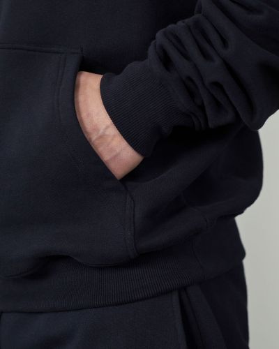 Megztinis Dan Fox Apparel juoda