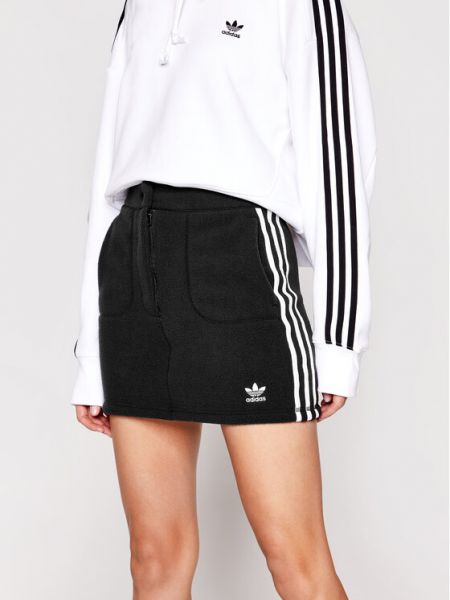 Приталенная юбка мини Adidas черная