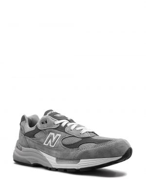 Sneaker New Balance 992 grau