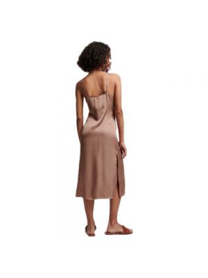 Атласный платье миди без рукавов Superdry коричневый