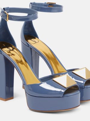Sandali di pelle con platform in pelle verniciata Valentino Garavani blu