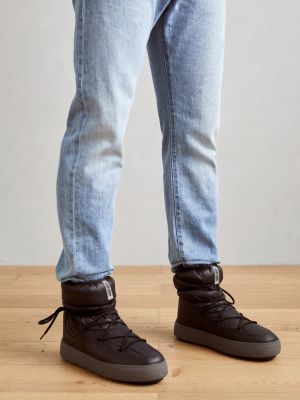 Черные ботинки на шнуровке Moon Boot