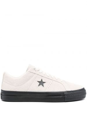 Sneakerși din piele de căprioară cu stele Converse One Star alb