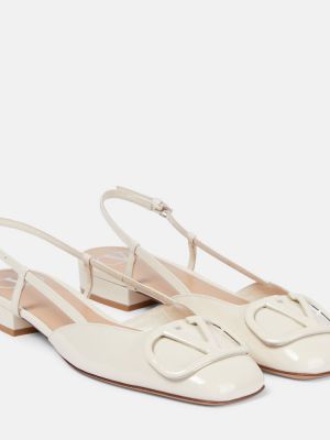 Кожени полуотворени обувки от лакирана кожа с отворена пета Valentino Garavani бяло