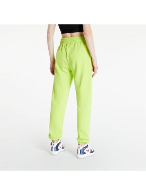 Sportovní kalhoty Nike zelené
