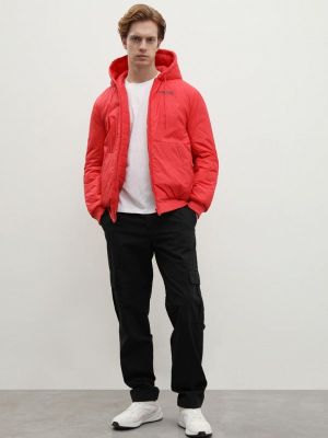 Утепленная демисезонная куртка Finn Flare красная