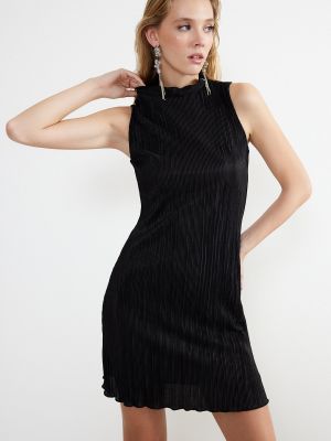 Plisované pletené večerní šaty Trendyol černé