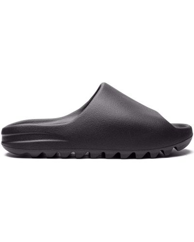 Poltopánky Adidas Yeezy čierna