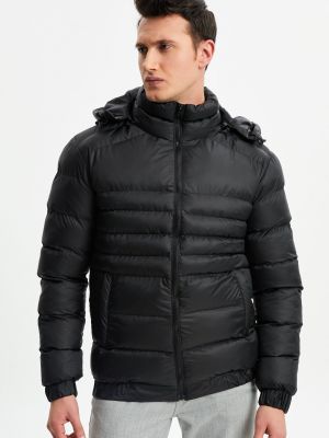 Водоустойчиво зимно палто с качулка River Club черно