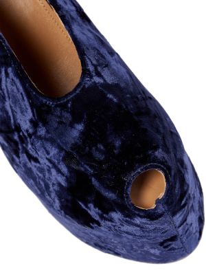 Aksamitne sandały na koturnie Dries Van Noten niebieskie