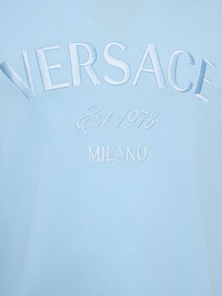 Βαμβακερή μπλούζα από ζέρσεϋ Versace μπλε