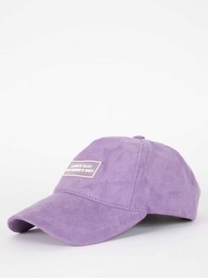 Zomšinis kepurė su snapeliu Defacto violetinė