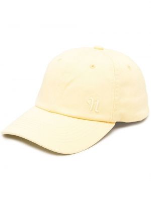 Kepurė su snapeliu Nanushka geltona
