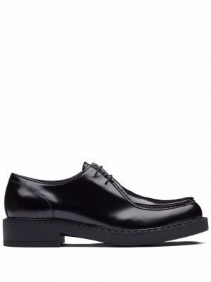 Обувки в стил дерби с ток Prada черно