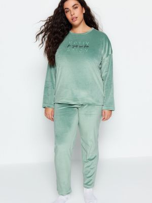 Dzianinowa aksamitna piżama Trendyol zielona
