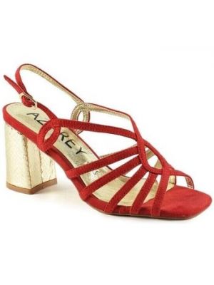 Czerwone sandały Azarey