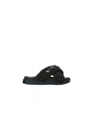 Sandale Inuikii schwarz